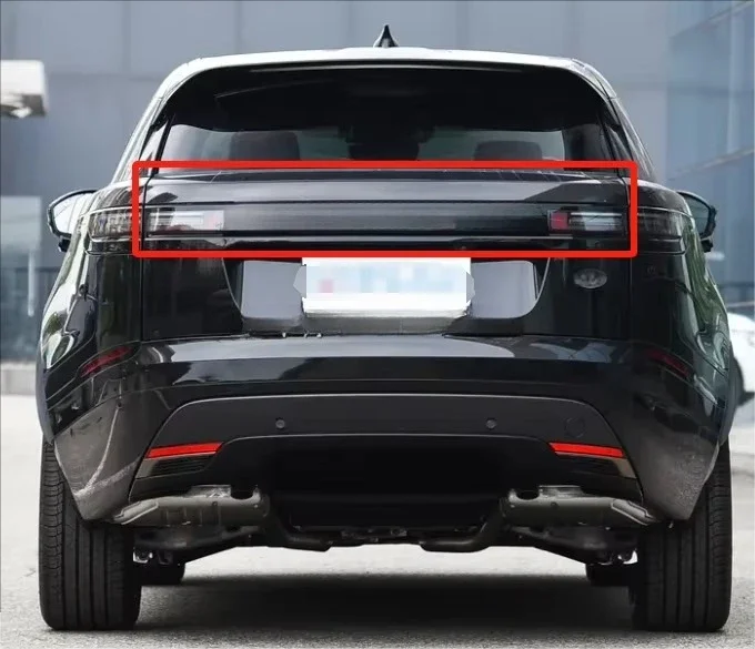 For Range Rover Velar 2017-2023 L560 Old Upgrade to New Tail Lamp Outer Through Tailgate Rear Light Kit