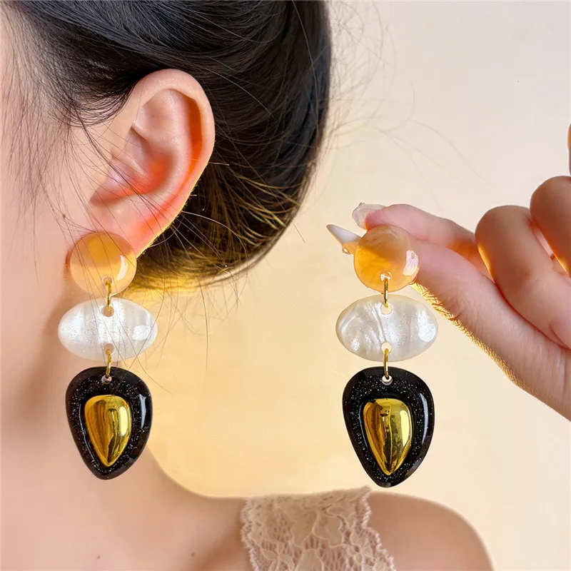 Retro Gradient Splicing Earrings for Women Luxury Sensation Daily Party Accessory Jewelry Gift