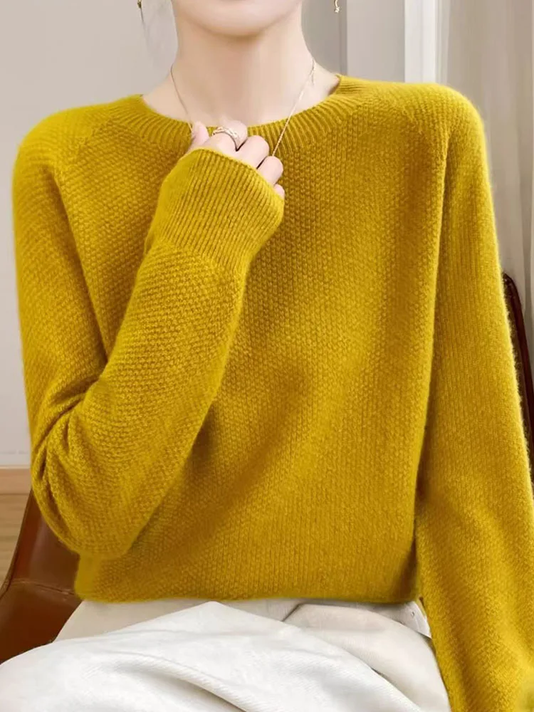 

Women's round Neck Knitwear Long Sleeve Thickened Warm Loose Fit Autumn Winter Fashionable Versatile Top Quality Soft Knitted...