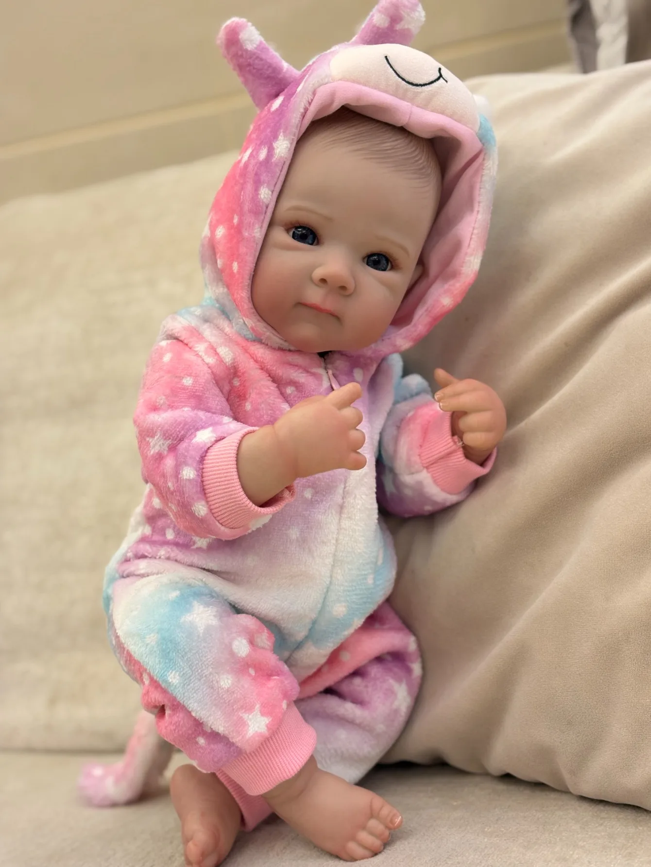 18인치 베티 실물 같은 리본 여자 아기 인형 수제 실물 같은 3D 페인트 피부 귀여운 신생아 아기 인형 페인트 머리카락