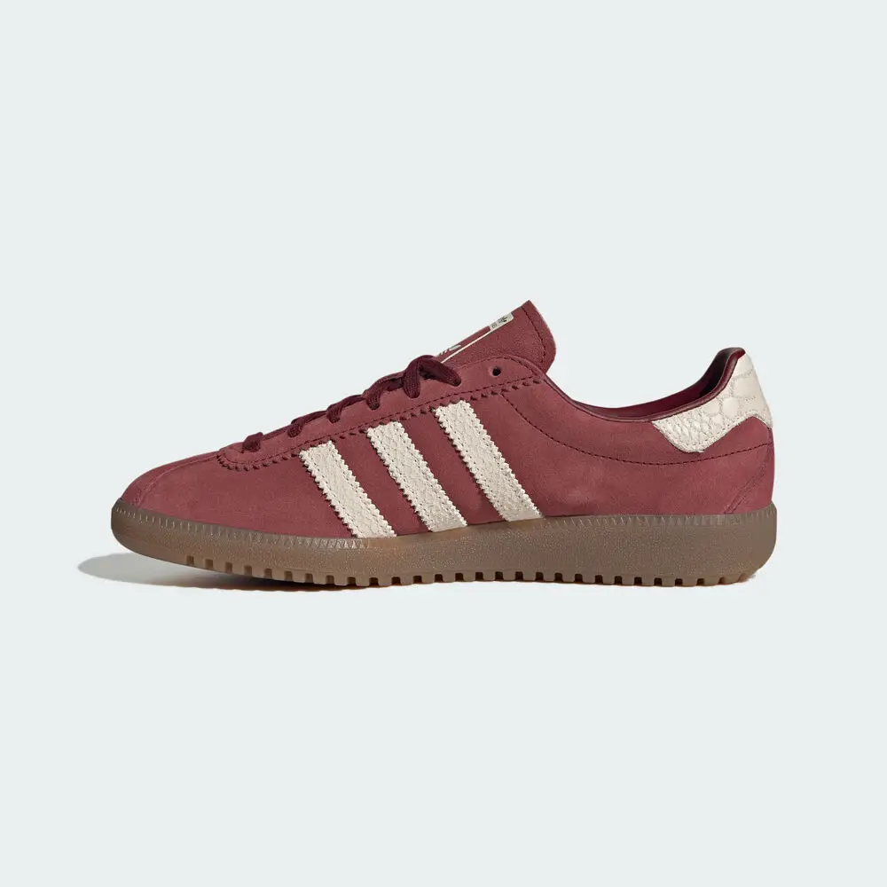 

Мужская и женская обувь Adidas Clover Спортивная и повседневная обувь Adidas BRMD IH4182