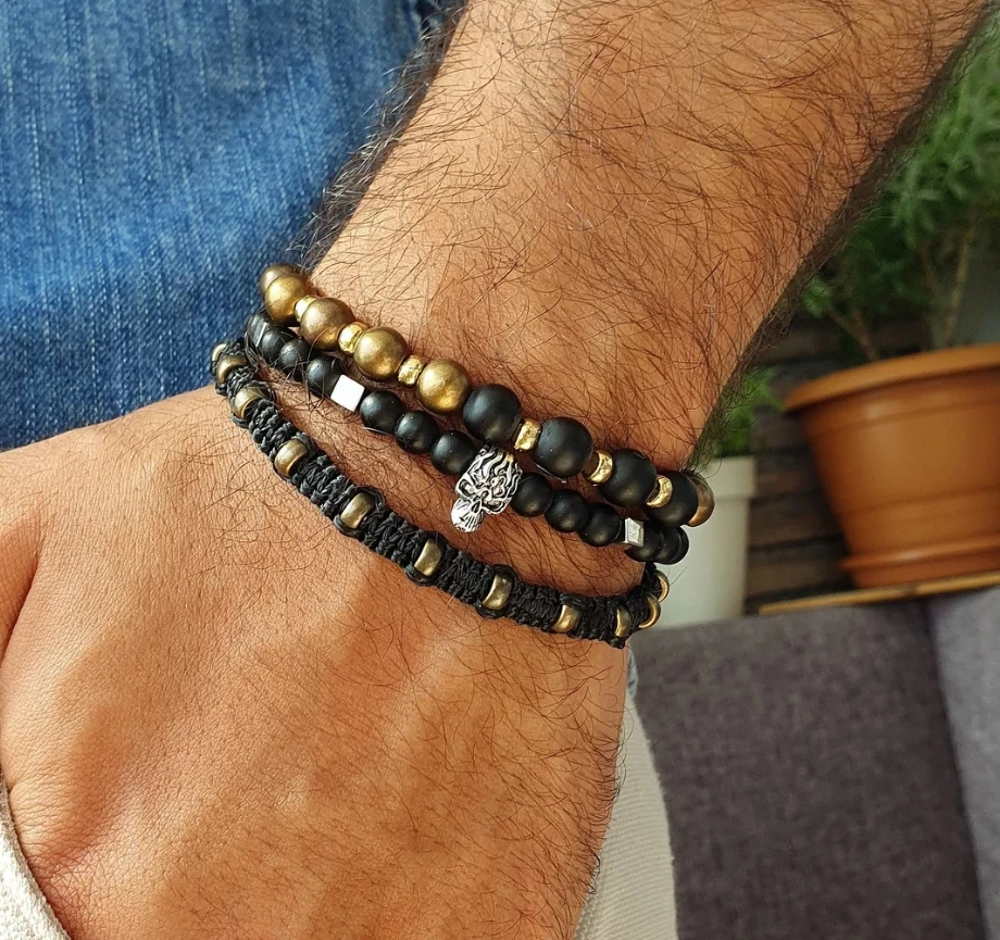 

Retro Style Skull Beads Bracelet Braided Fold Wear Punk Suit Bracelet Male Personality Black Frosted Punk Bracelet 3 Sets