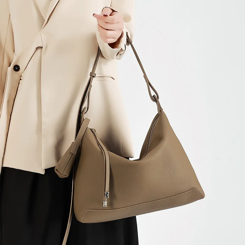 

Top-grain Cowhide Single-shoulder Bag Women's Large-capacity Tote 2025 Fashionable Crossbody Designer Luxury Bag