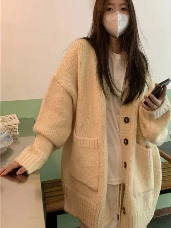 

Мягкий вязаный свитер, пальто, женское свободное пальто, осень-зима, новая корейская версия, верхняя одежда, кардиган Sweet Sle Polye...