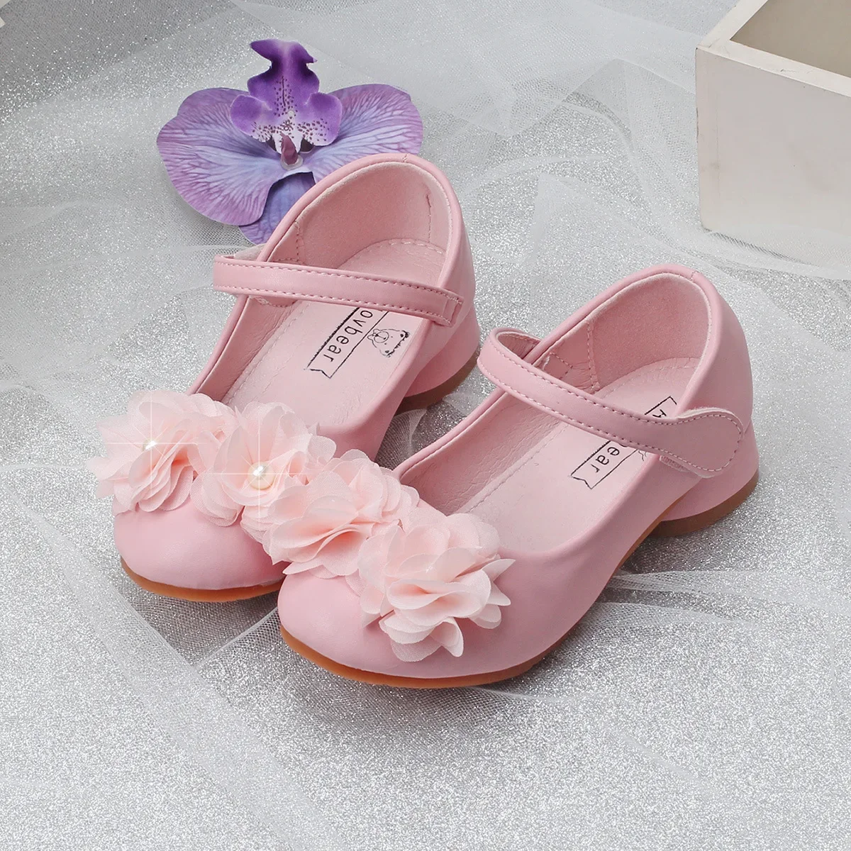 

Girls' Princess Shoes Spring New Fashion Pearl Flower Children's Leather Shoes Anti Slip Girls' Performance High Heels