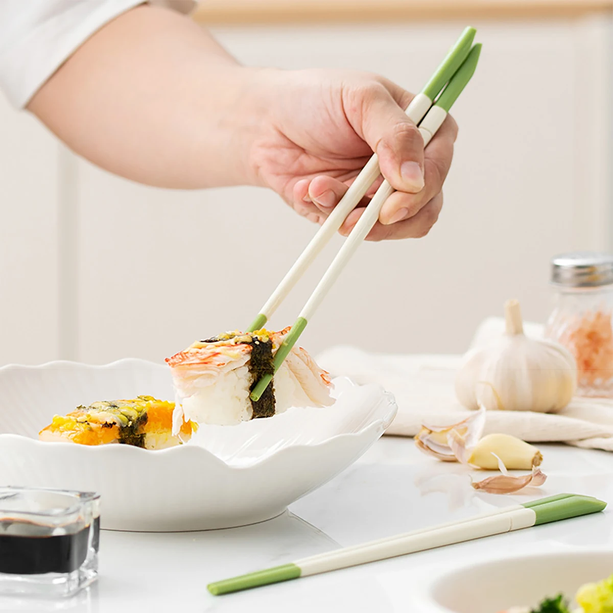 5Pairs Food Grade Silicone Chopsticks High Temperature Resistant Steel Core Mold Resistant Chopsticks Home Anti Slip Chopsticks