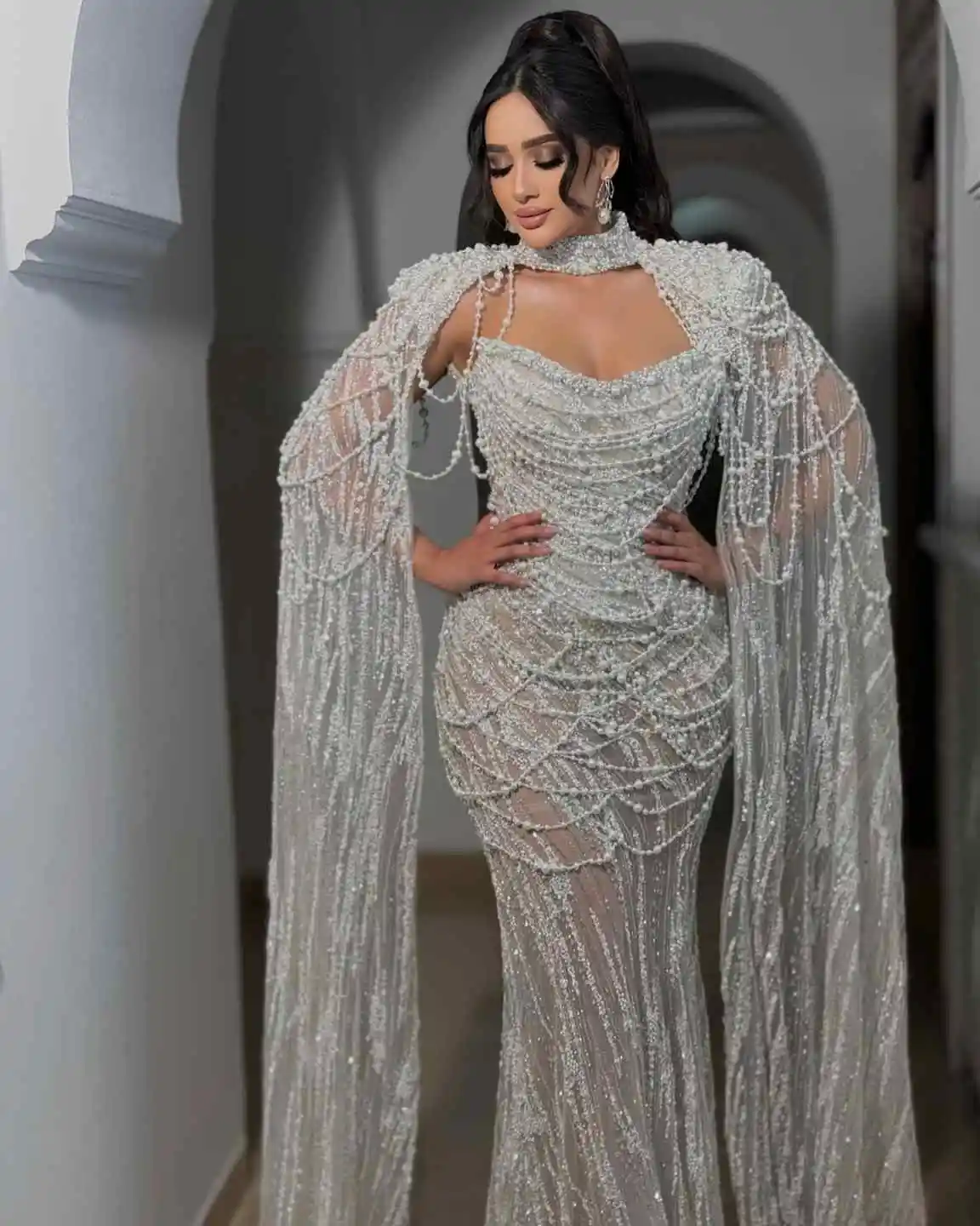 Splendidi abiti da sposa a sirena con giacca senza spalline Perle Paillettes Abito da sposa Abito da sposa sexy lungo fino al pavimento Personalizzato