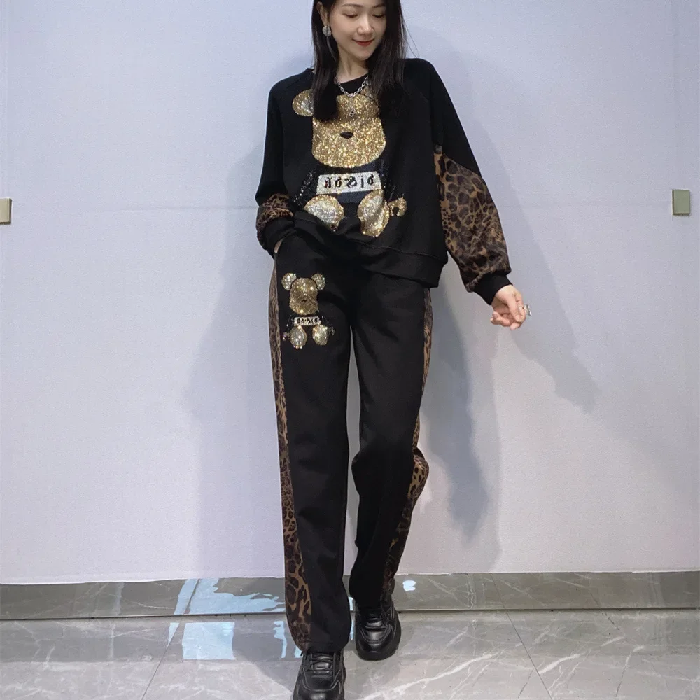 

Cartoon Bear Diamonds Two Piece Sets Womens Outifits Side Leopard Print Spliced Casual Knitting Autumn Women Long Pant Tracksuit