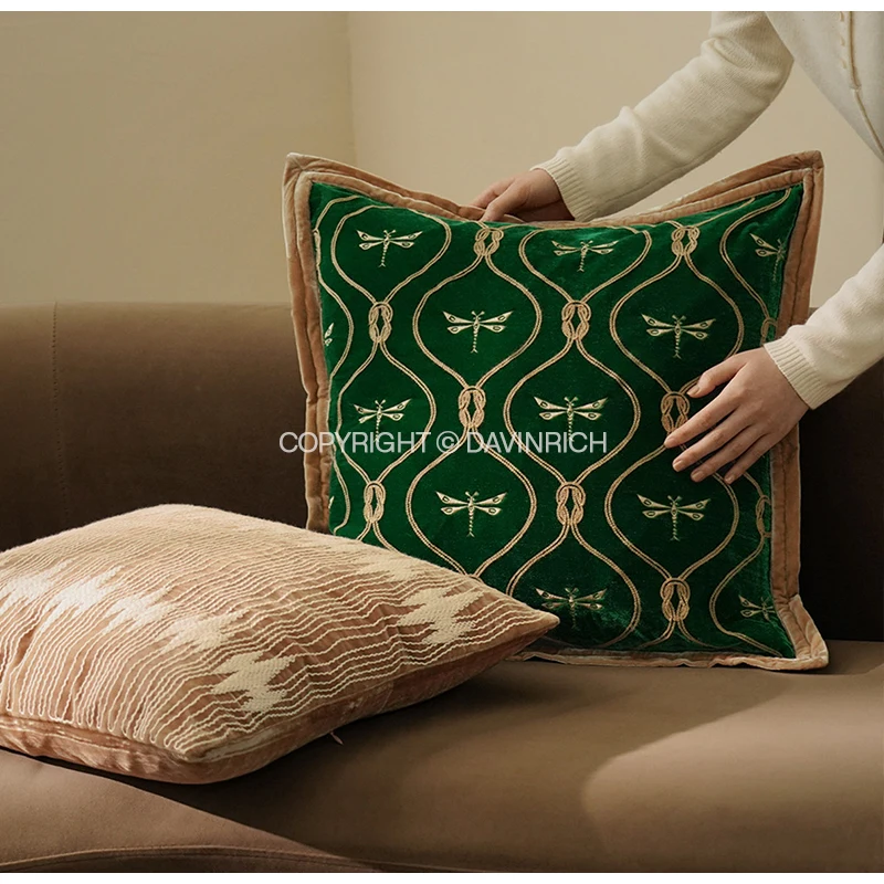 DAVINRICH Gold Embroidered Dragonfly Motif Velvet Decorative Pillow Case Luxurious And Exquisite Cushion Covers Emerald Green