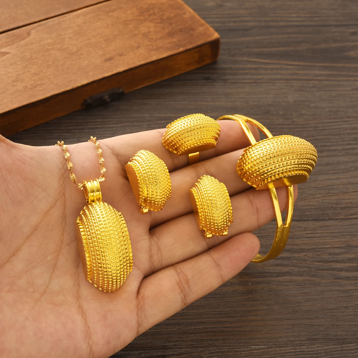 Eritrean Luxury Gold Color Jewelry Sets For Women Ethiopian Pendant Earrings Ring Bracelet Africa Dubai Wedding Accessories Gift
