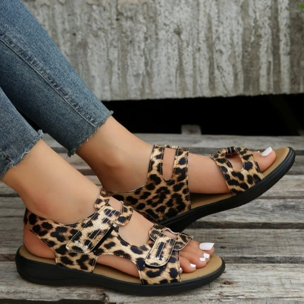 Sandalias romanas con estampado de leopardo para mujer, zapatos informales de playa, estilo Retro, para verano