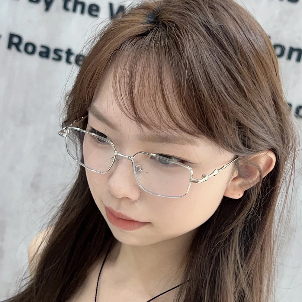 Y2K Harajuku Small Square Frame Glasses Women Retro Star Metal Eyeglasses Clear Reading Spectacle Blue Light Blocking Eyewear