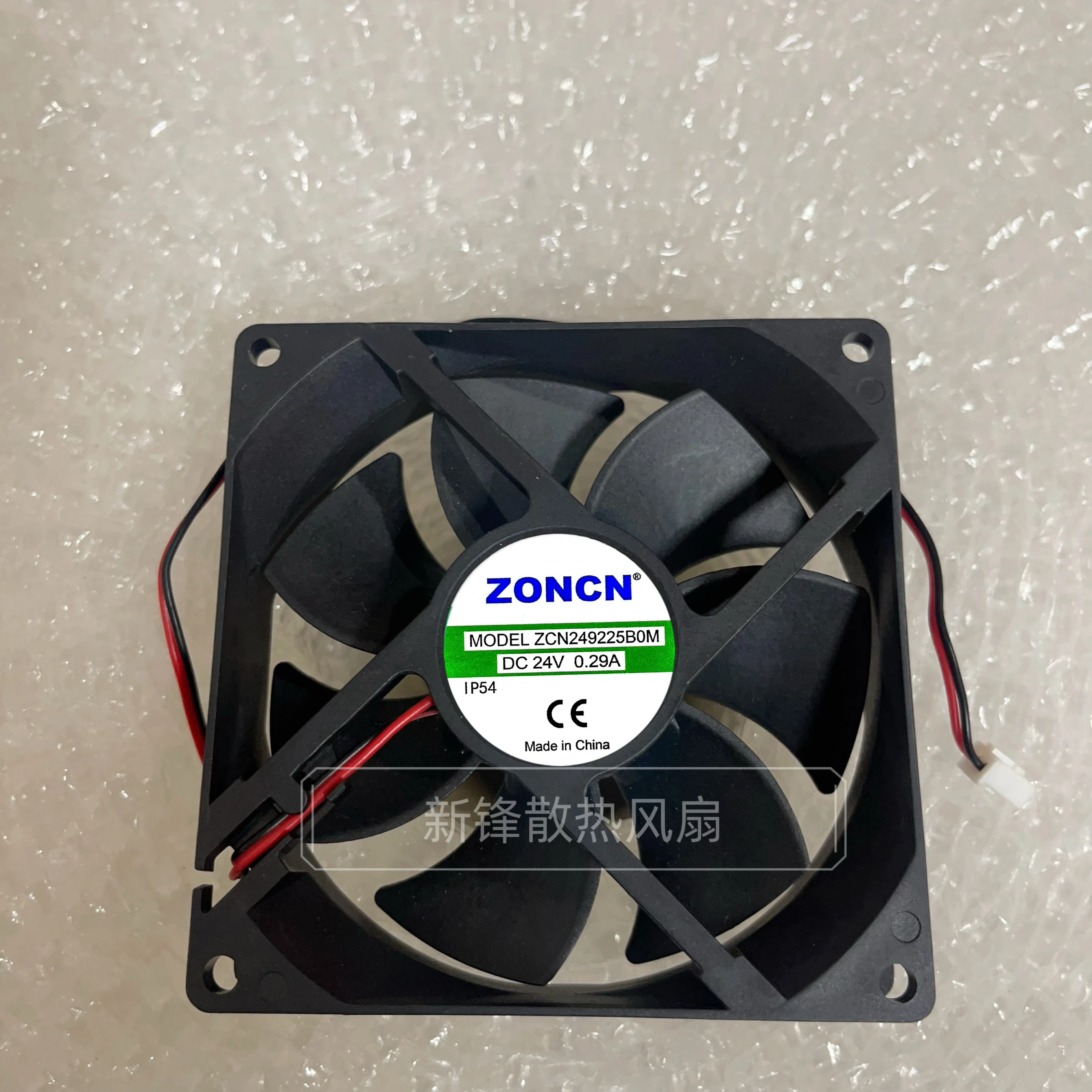 

ZONCN ZCN249225B0M DC 24 В 0,29 А 90x90x25 мм 2-проводной охлаждающий вентилятор для сервера