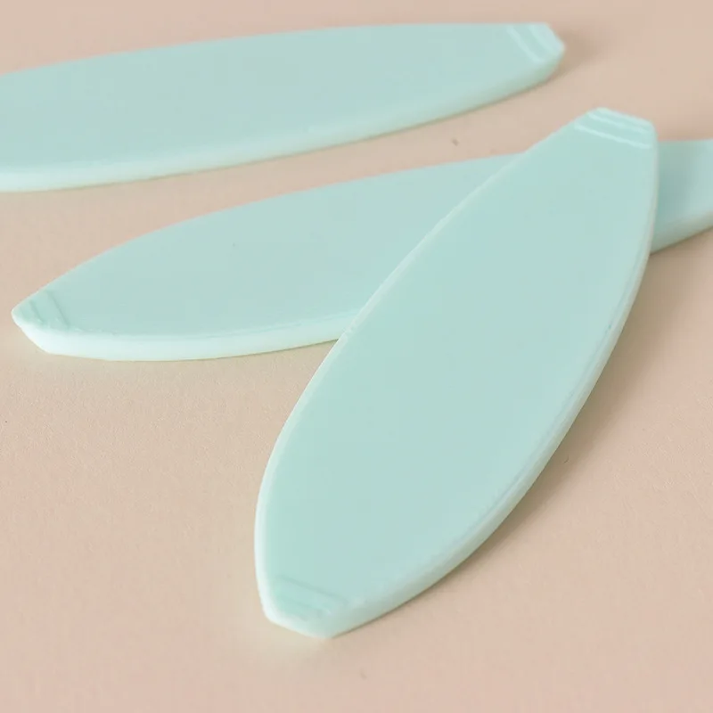 1:12 Scale Dollhouse Miniature Surfboard Model, Beach Scene Prop & Skateboard Accessory, Diorama Outdoor Shooting Tool for BJD