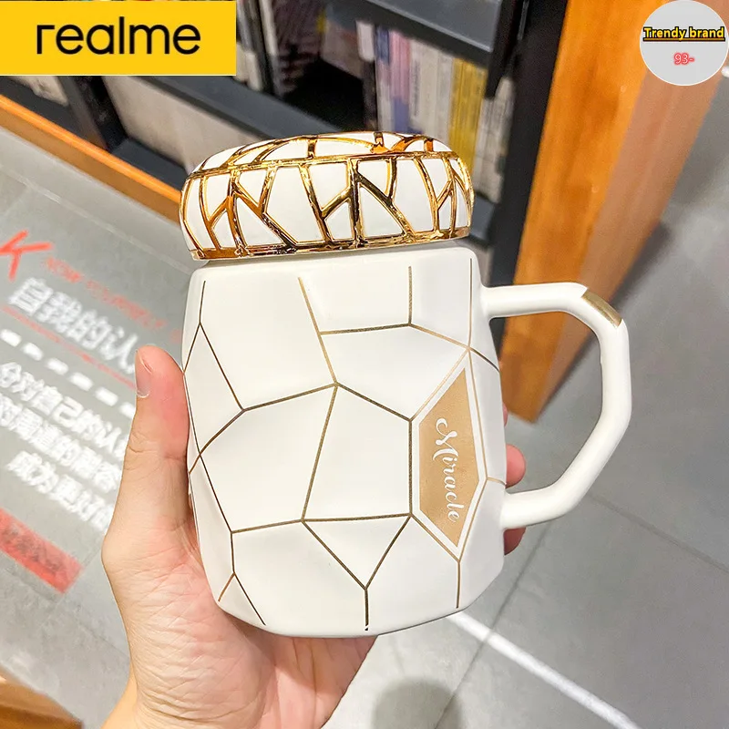 

Realme Office Coffee Mug with Lid Ceramic Creative Couples Cup for Girlfriend Gift Cute Milk Tea Mugs Home Breakfast Yogurt Cups