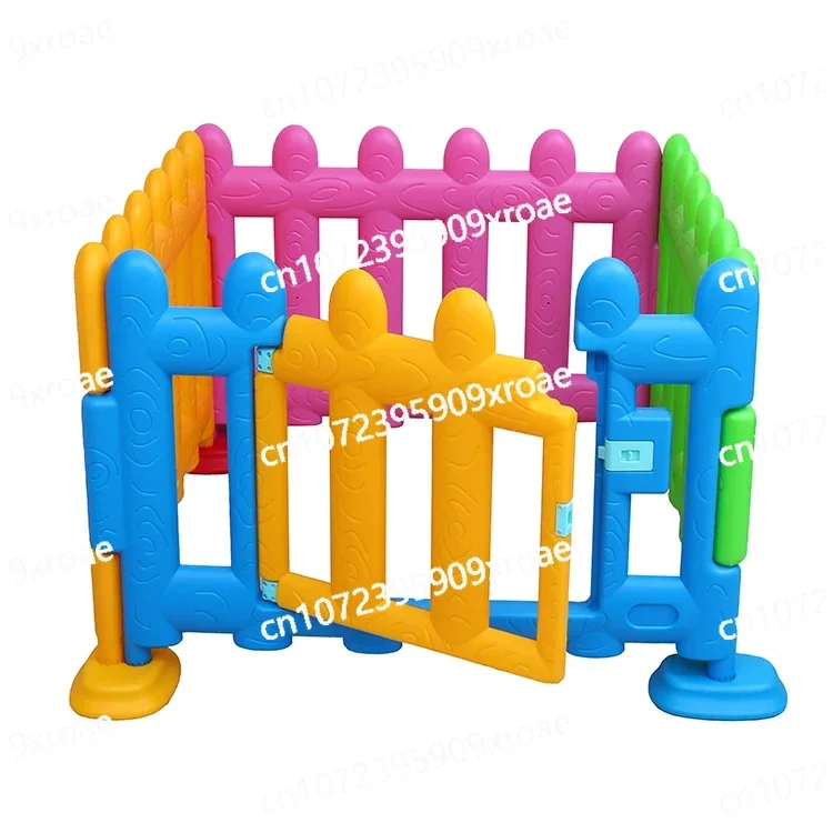 

For Amusement Park Multi-Angle Fence Plastic Fence