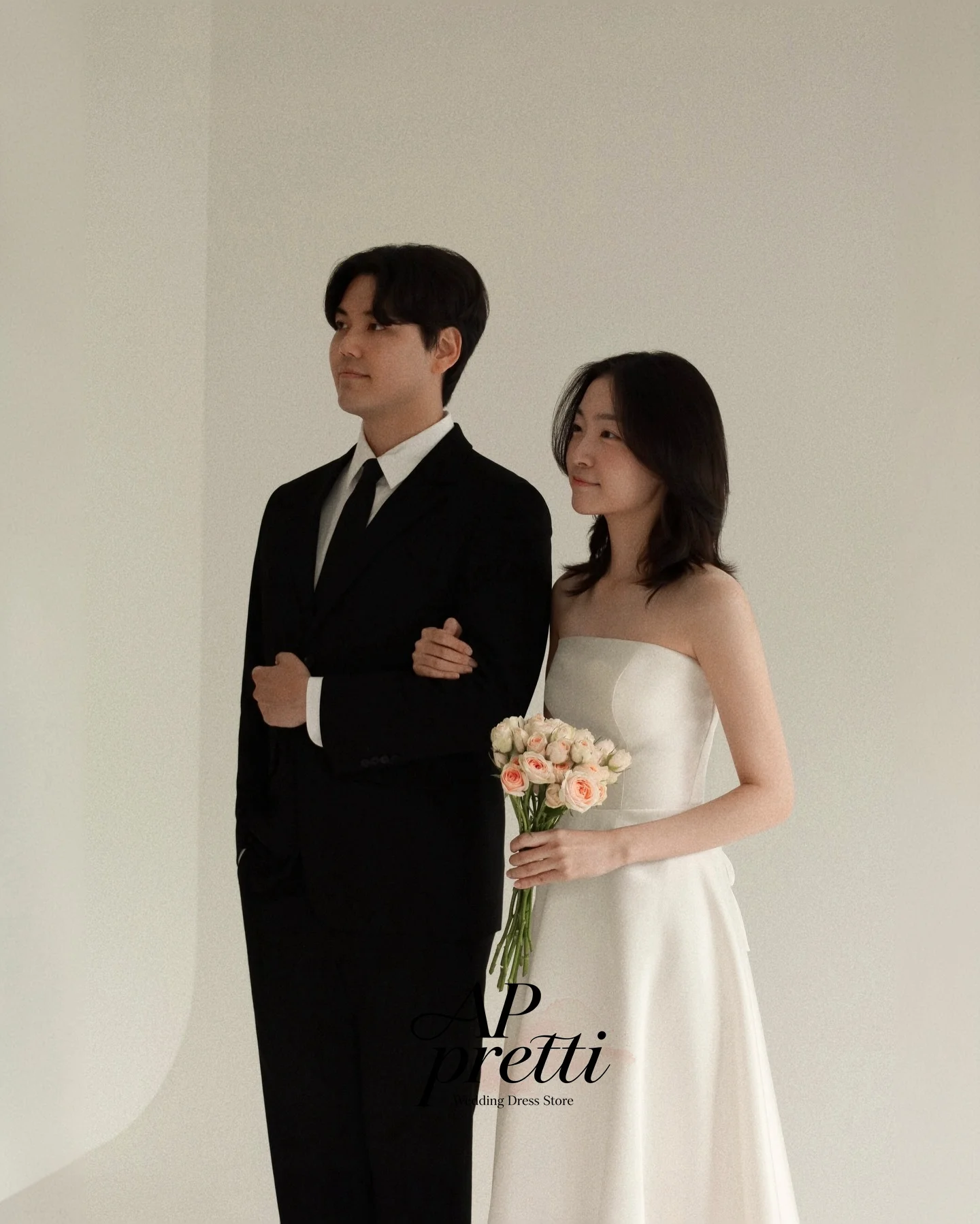 AP pretti Ivory Soft Satin Korea Wedding Dress Photo Shoot Strapless A Line Sleeveless Ankle-Length Bridal Gown 웨딩드레스 2026