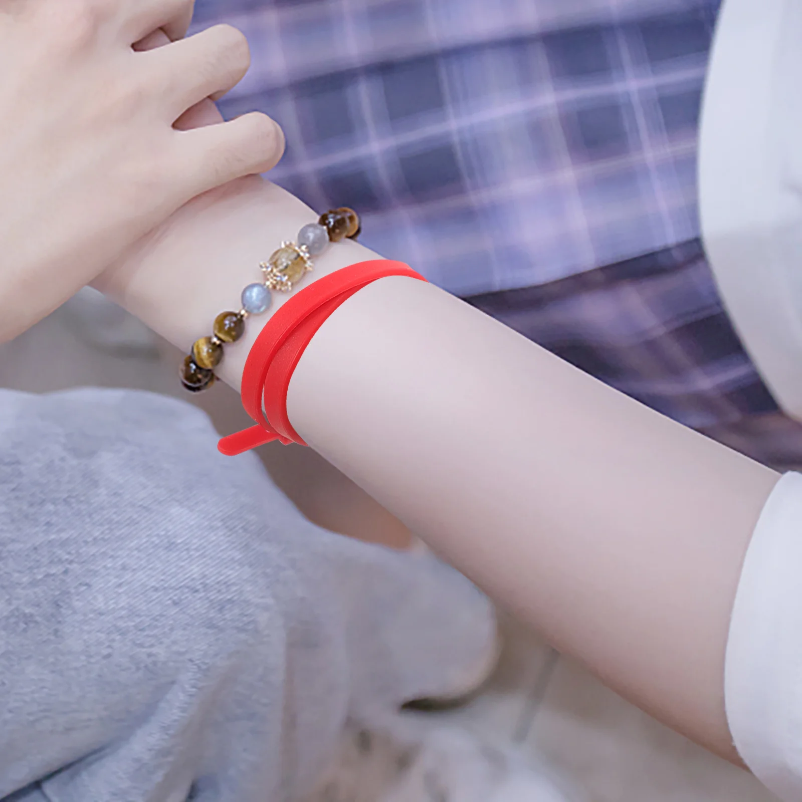 

5pcs Colorful Silicone Bracelets Novelty Stretch Wristbands For Events Party Festival Unisex Skin-Friendly Decorative Elastic