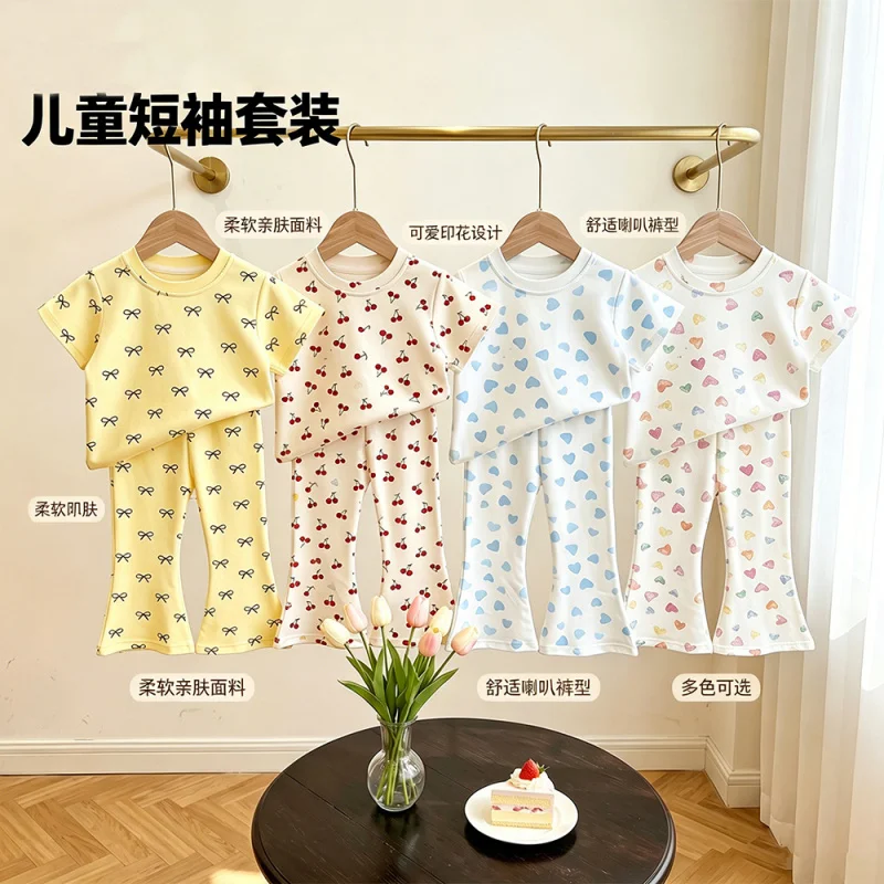 Korean-style printed home wear for children and toddlers Soft and stretchy short-sleeved bell-bottom pants Sweet air-conditionin