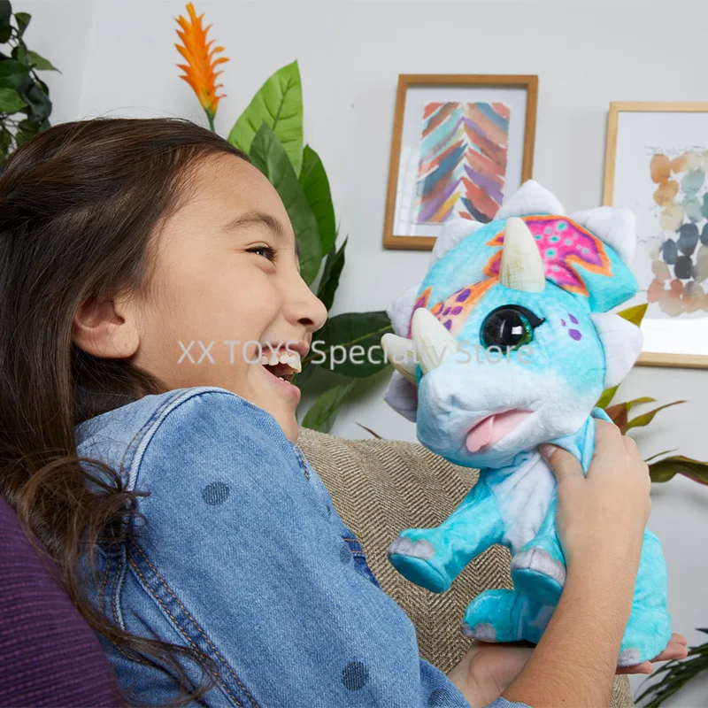 FurReal Hoppin' Topper Dinosauro interattivo Peluche Giocattoli elettronici per animali domestici con oltre 35 combinazioni sonore e movimento Regali di compleanno per bambini