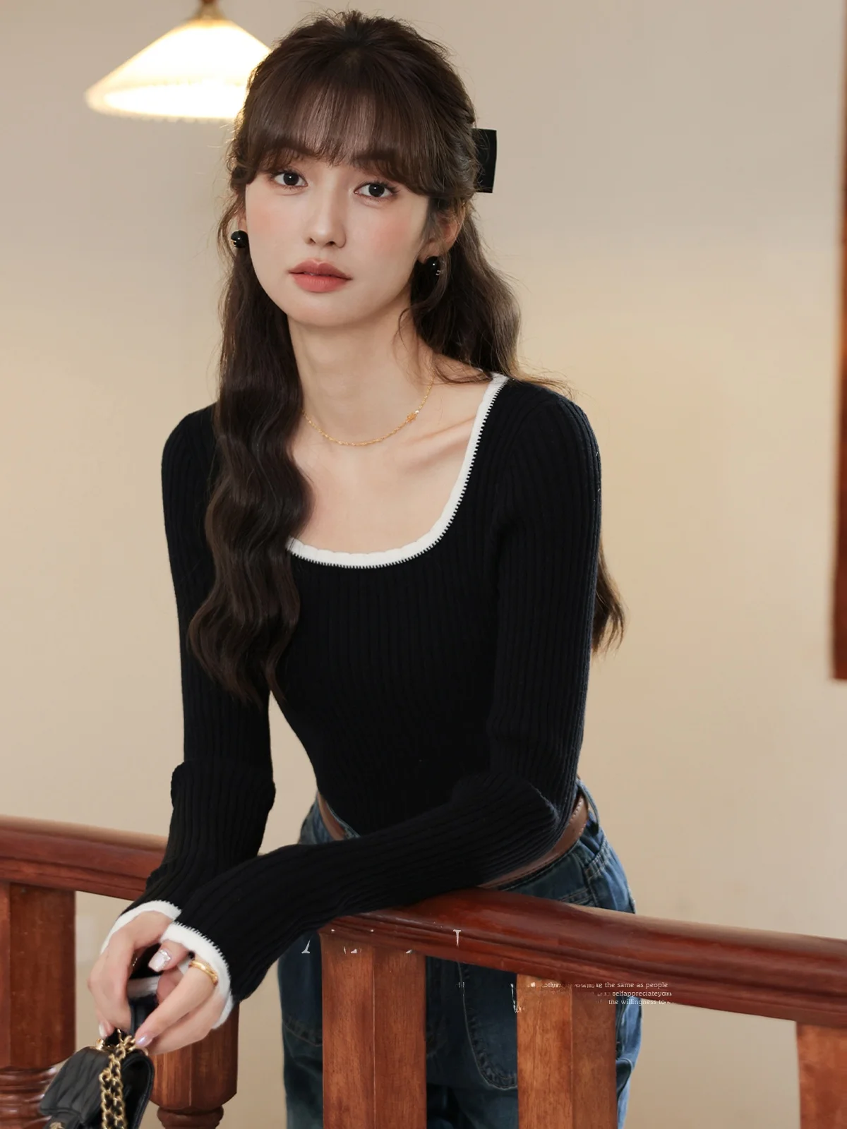 

South Deer Universal Base Layer Knitted irt Long Sve Square Collar Slim Fit Women's T-irt French Sle Autumn 2025