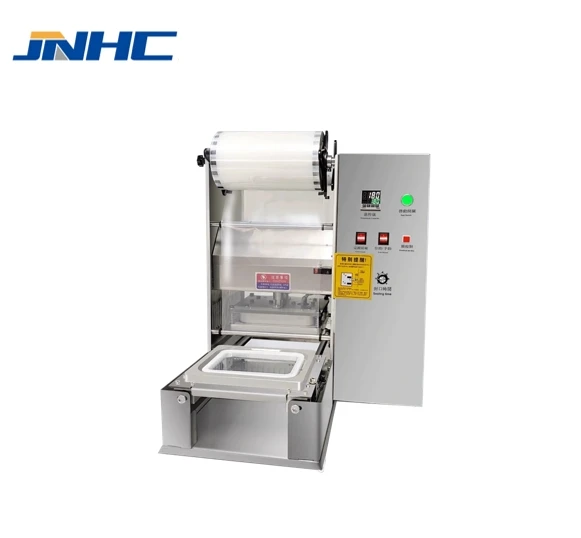 Máquina automática de sellado de contenedores de cajas de comida rápida de plástico (PP y PVC) para envasado de alimentos para llevar