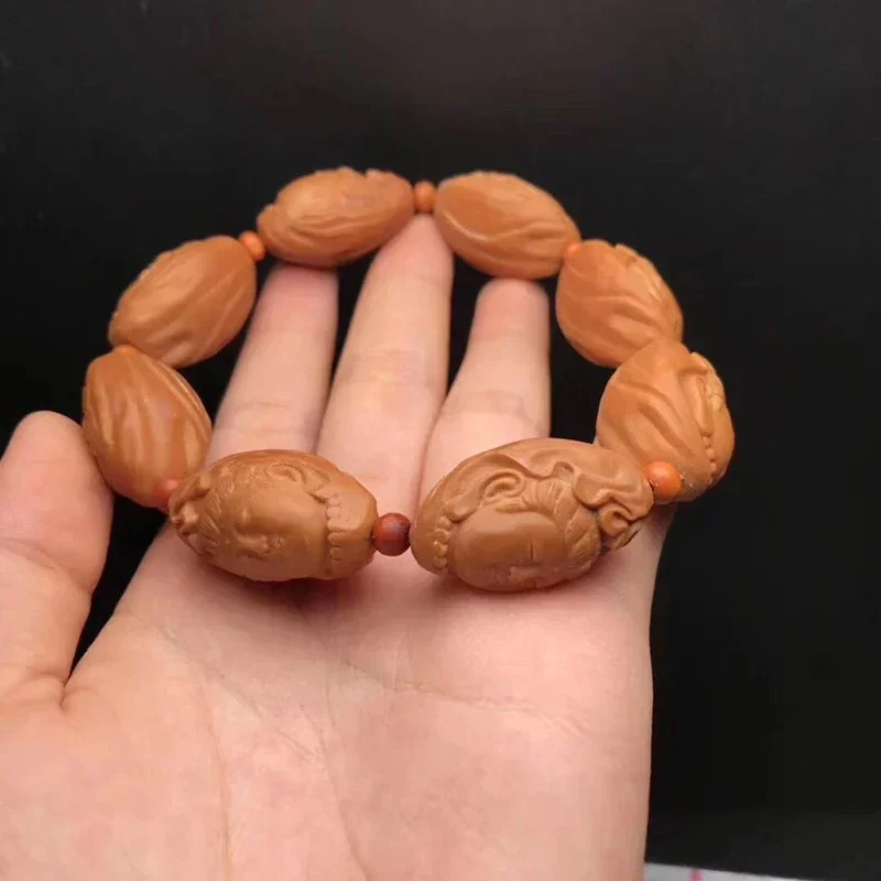 Fine Natural Olive Shell Bracelets Carving Guanyin Buddha Beads Hand String Oil Old Nuclear Wood Bracelets Blessing Jewelry