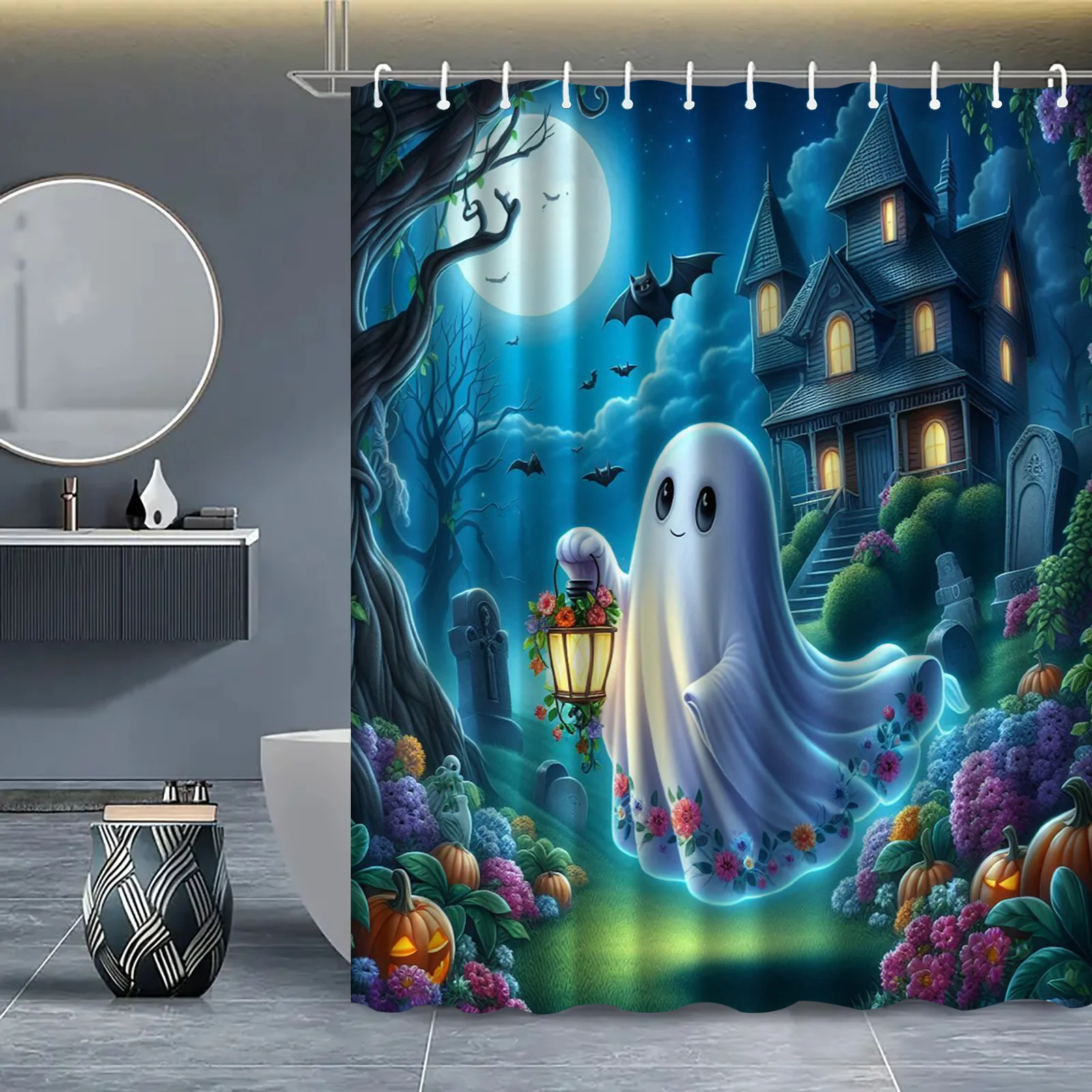 

Занавеска для душа «Spooky Ghost Halloween» — идеально подходит для декора дома с привидениями. Высококачественная ткань обеспечивает долговечность и праздник.