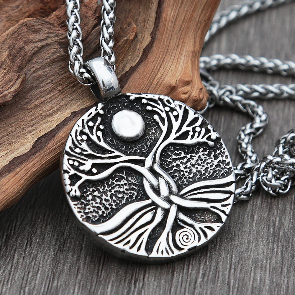 Vintage Viking Tree of Life Pendant Necklace Men Nordic Mythology Stainless Steel Yggdrasils Necklace Amulet Viking Jewelry Gift
