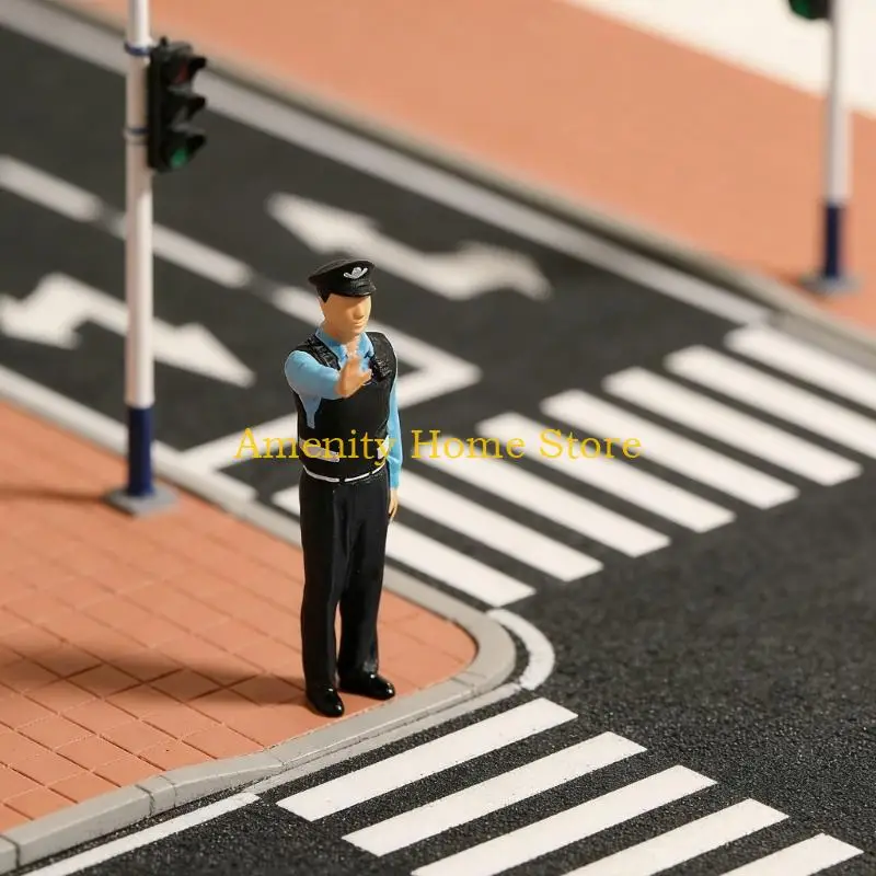 F26C Small Scale Resin Cop Figures Perfect For Model Train Layouts 1/64 Scale