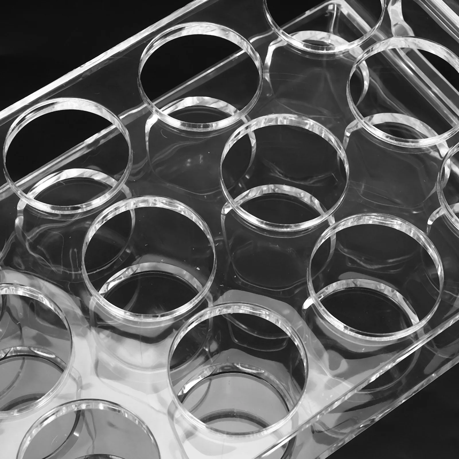 

Acrylic Shot Glass Holder Transparent Liquor Cup Storage Rack Bar Drinkware Organizer Portable Lightweight Whisky Cups