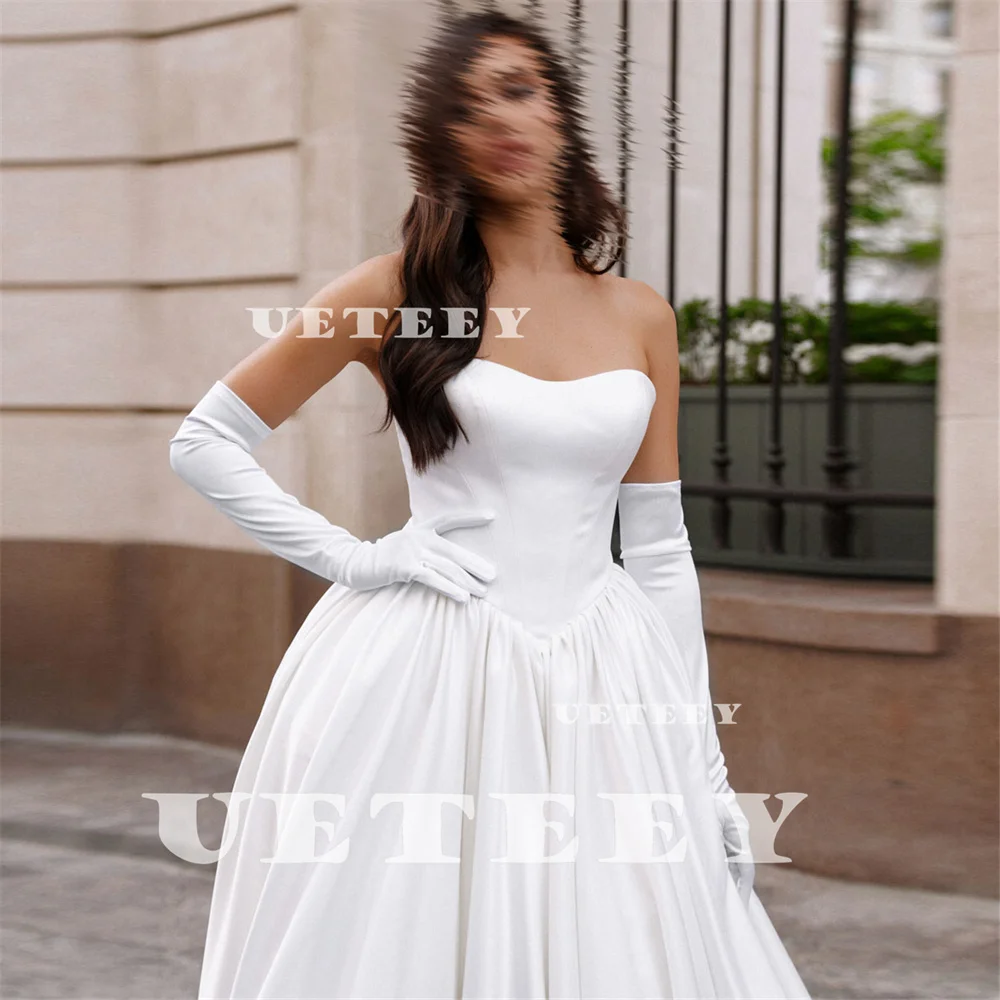 UETEEY Customized Simple Sweetheart Strapless Crepe Wedding Dress A Line Zipper Back Floor Length Court Train Bridal Gown