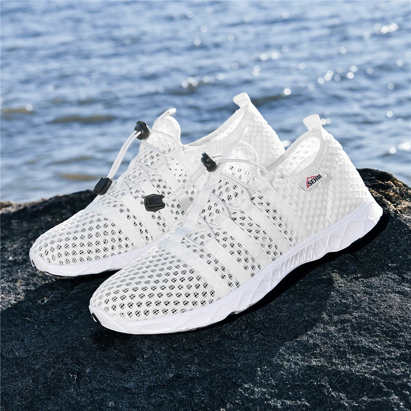 

ELUVA Hight Quality Summer Mens Casual Shoes Aqua Shoes Origin Air Mesh Sneakers Fashion Sport Footwear Beach Water Shoes Men