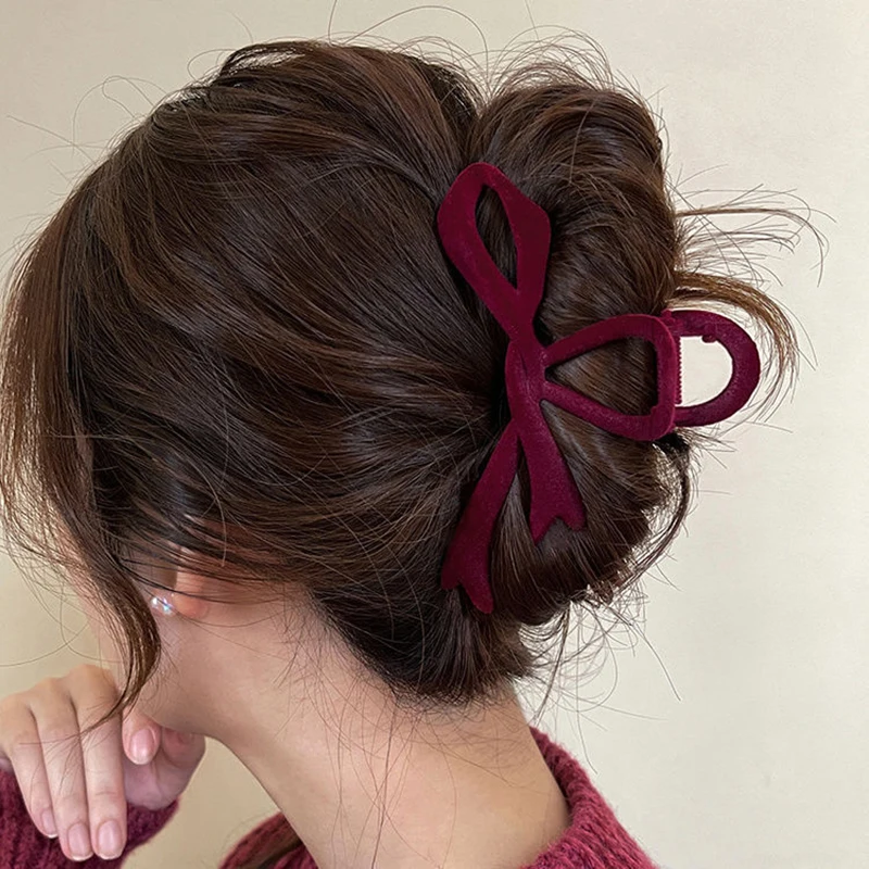 New Red Velvet Bow Hair Clips Autumn Winter Women Hair Claw Clip French Elegant Hairpin Korean Hair Accessories Female Headwear