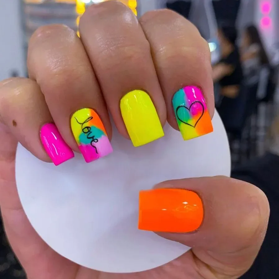 Neon Tie-Dye Press On Nails, Short Square Fake Nails, Fluorescent with Love & Heart Print Removable False Nail Tips