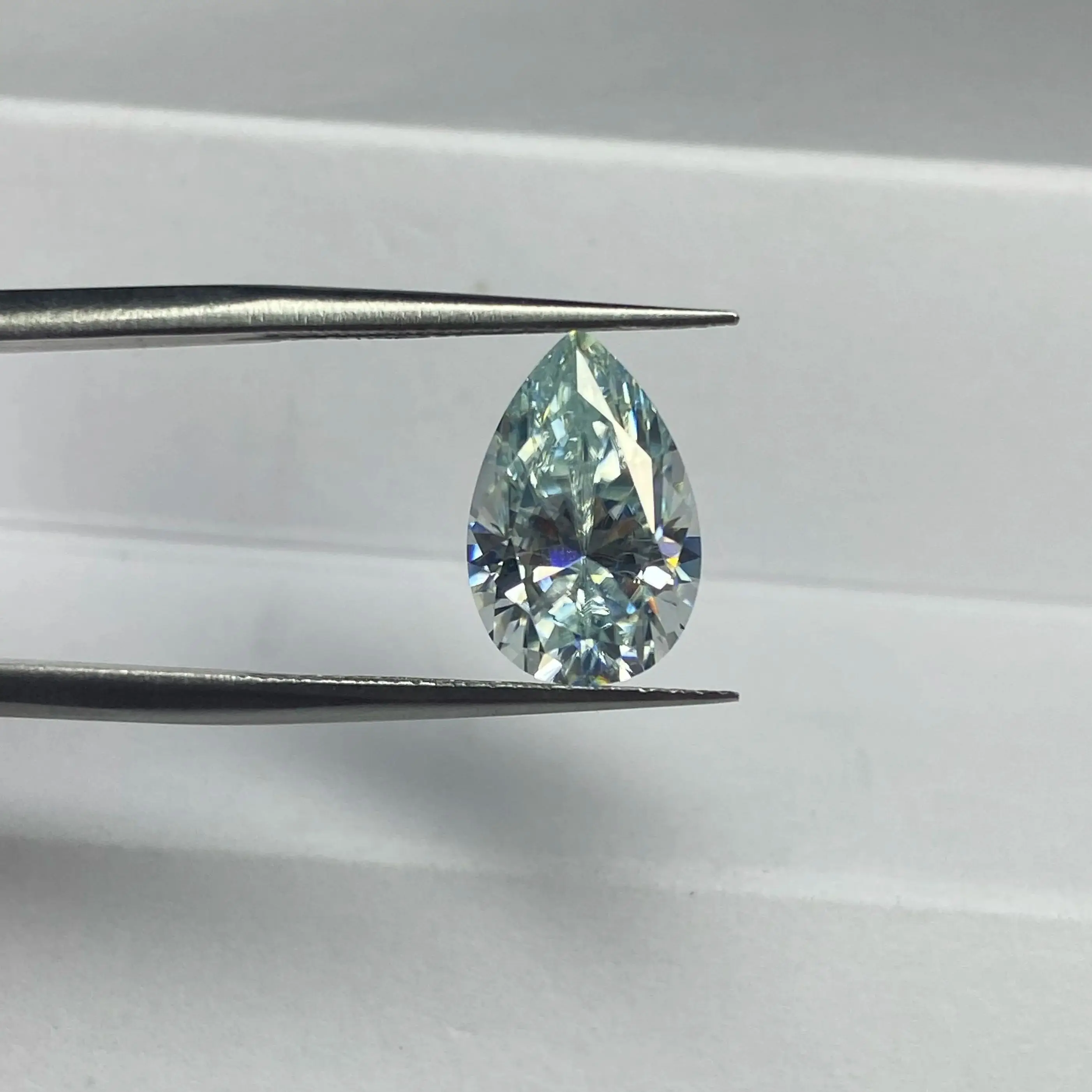 

5x8mm 8x12mm VVS1 Light Blue Pear Cut Lab Grown Moissanite 1ct 2ct 3ct 6ct Gemstone For Jewelry