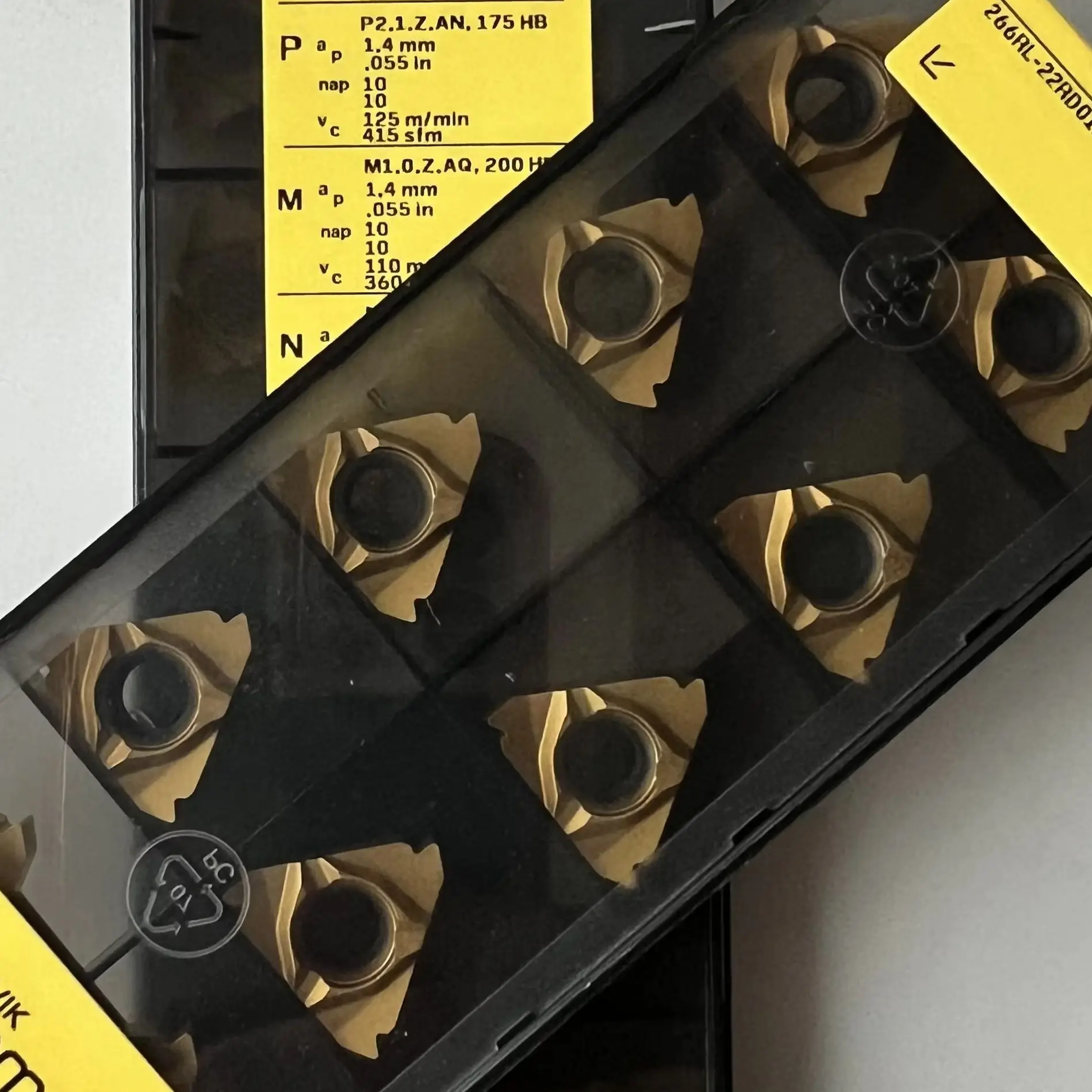 

Metal Cutting Tool 266RL-22RD01A080E 1020/266RL-22RD01A100E 1020/266RL-22V501A0402E 1020