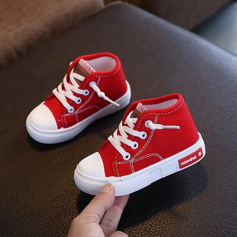 Children's Fashion Canvas Shoes 2026 Spring and Autumn New Casual Versatile Handsome Baby Board Shoes Breathable Casual Shoes