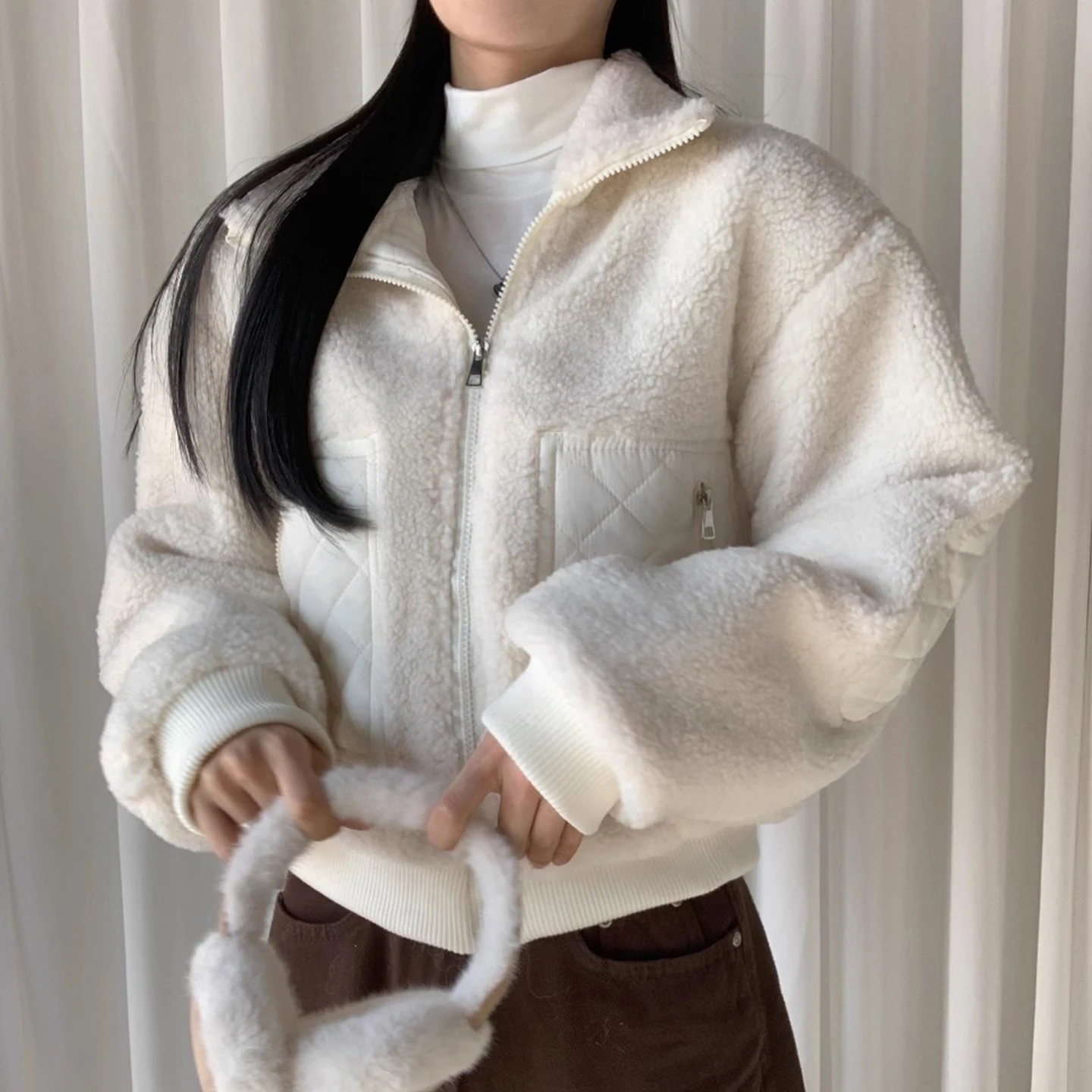 レトロな個性的なダイヤモンドジッパー付きラムファーのジャケット、レディースコットン服、冬の新作、通勤、韓国風...