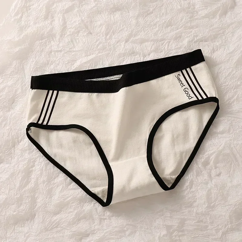 Women Underwear Cotton Crotch Mid Waist Traceless Sexy Panties Japanese Sports Style Girls Breathable Underpants Simple Lingerie image 5