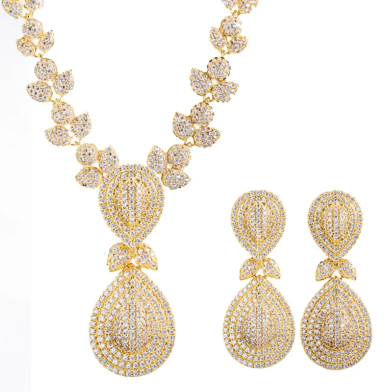 CWWZircons 2Pcs Gold Plated Jewellery for Women Luxury Evening Party Full Cubic Zirconia Dangle Drop Earrings Necklace Set T0508