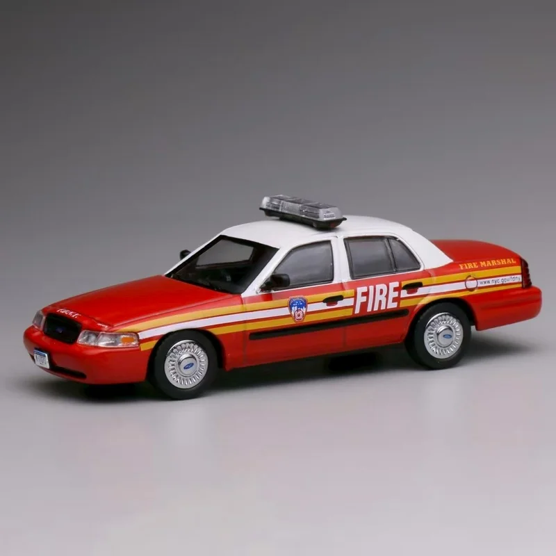 596 Chevrolet Los Angeles Fire Department Ford Crown Victoria New York Fire Alloy Diecast Emergency Vehicle Models Toys Gift
