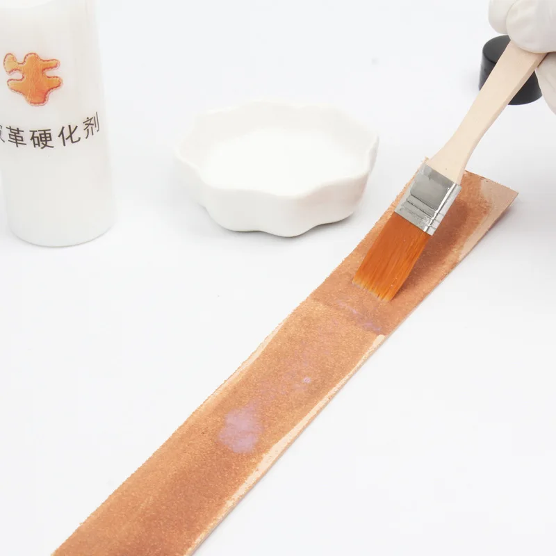 30ml Leather Hardener Handmade Quick Bonding Clear Liquid Craft Paste Adhesive Applicator Glue Leather DIY Accessories