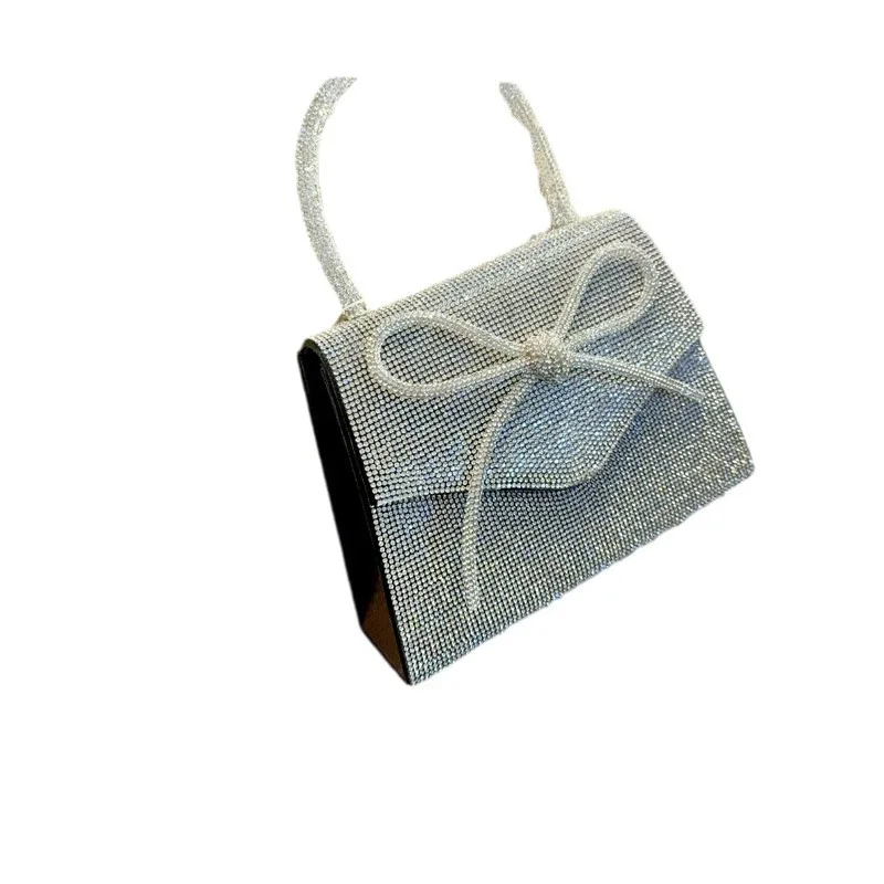 

Stylish Retro Full Diamond Bow Chain Small Square Bag A Rhinestone - Embellished Dinner Handbag And Messenger Bag Blends Vintage