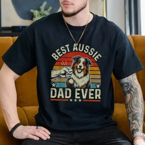 Best Aussie Dad Tops Ever Retro Australian Shepherd Dog Fist Bump T-Shirt for Men Women Dad Joke Tees for Husband Papa Daddy
