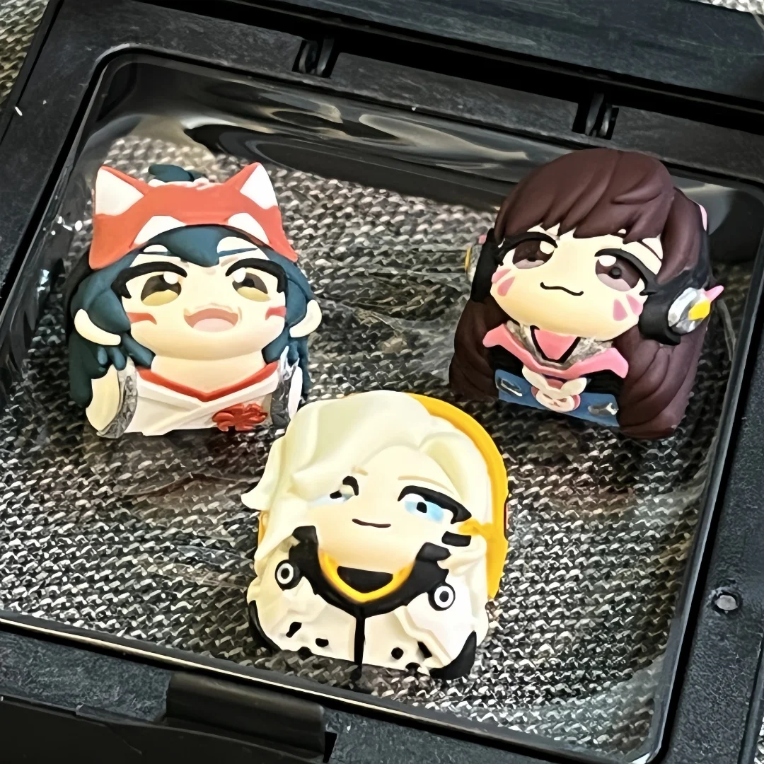 

Overwatch Series Gaming Keycaps Watching Vanguard Kiriko DVA Mercy Personalized Creative Resin Mechanical Keyboard ESC Keycaps