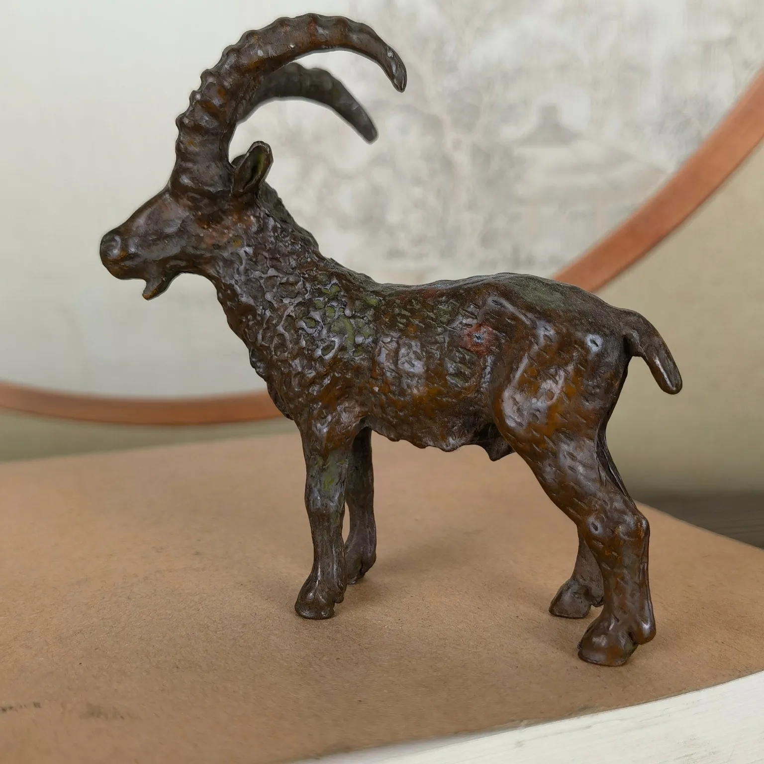 

Copper solid longhorn antelope zodiac sheep household desktop ornament tea table tea pet ornament