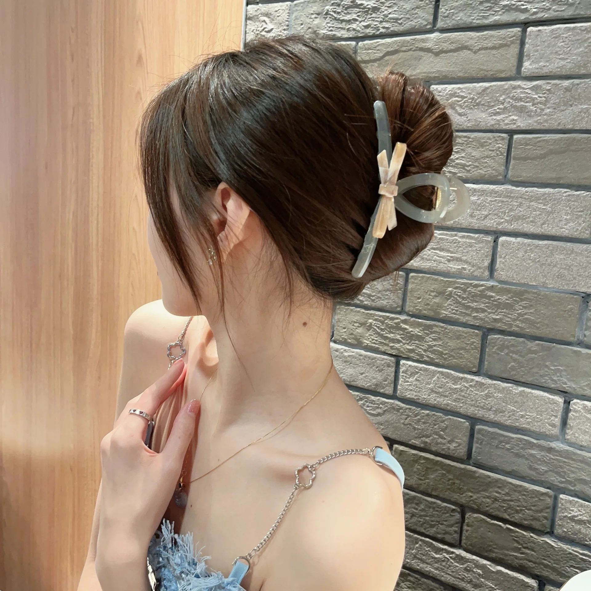 1Pcs Fashion Temperament Bow Hair Claws For Women Girls Party Ponytail Hair Claw Hair Accessories