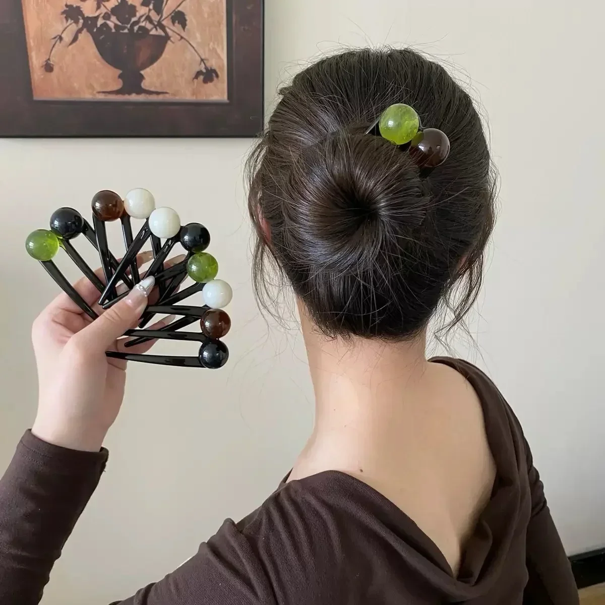 Thumbnail 4 - #72 Latest Hair Clips Offers