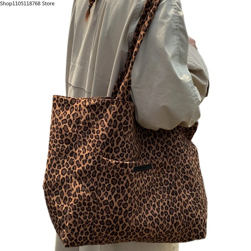 

Casual Fashionable New Leopard Pattern Shoulder Bags Large Capacity Personality Classic Style Super Cool Women's Tote Bags